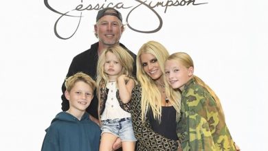 Фото - Джессика Симпсон опубликовала фото с мужем и тремя детьми